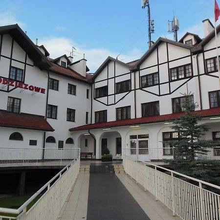 Szkolne Schronisko Mlodziezowe W Gdansku School Youth Hostel In Gdansk Exterior photo